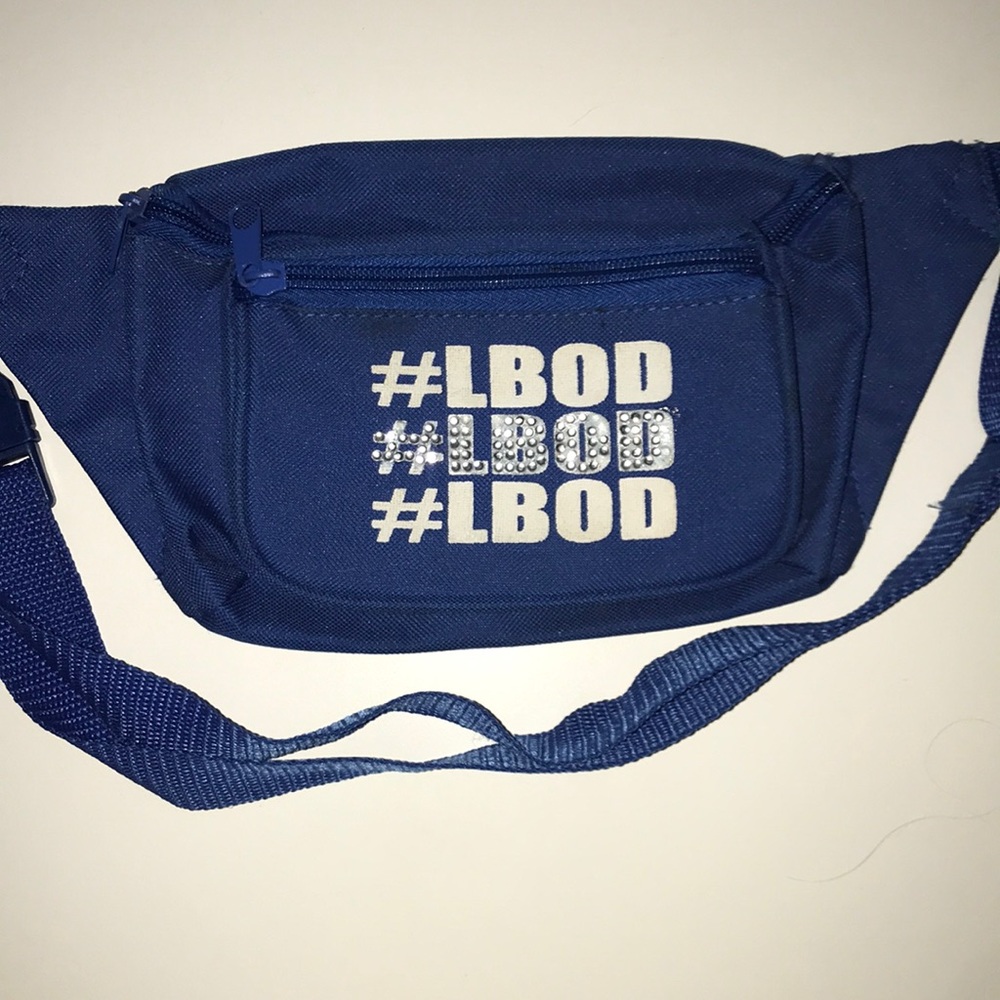 lady bullets fanny pack💙